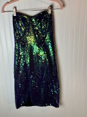 Strapless Iridescent Sequin Smokeshow Dress in Green & Purple, Blue sequins